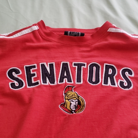 Ottawa Senators Retro Look Tee - Picture 3 of 5